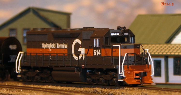 Photo of Springfield Terminal SD35 in N scale