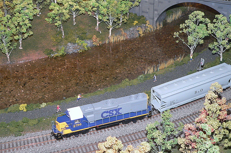 Photo of CSX along the C&O Canal, in HO