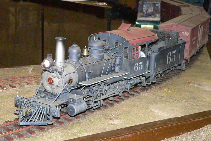 Photo of Narrow Gauge in Large Scale