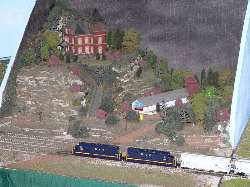 Photo of B&O at the Bates Motel, in N-Gauge