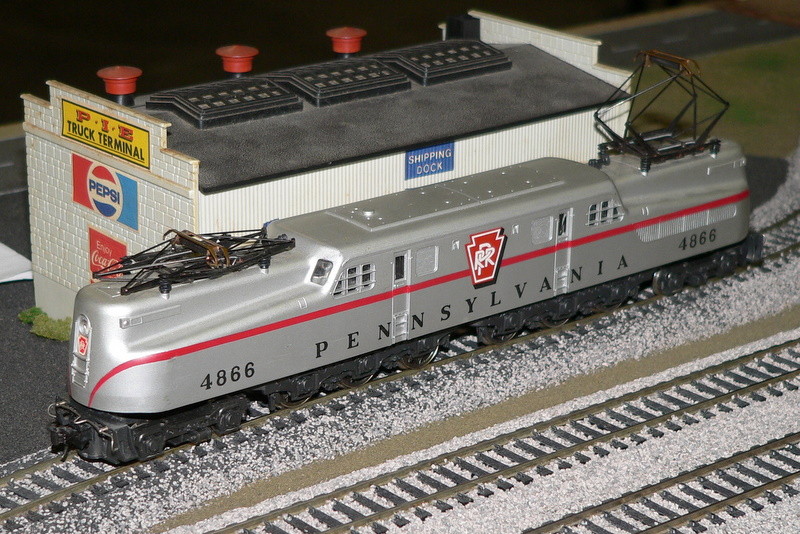 Photo of Pennsy's Silver GG1 in HO-Scale