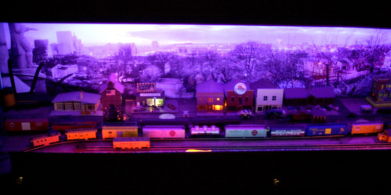 Photo of Skirts help isolate view of N scale