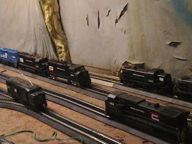 Photo of penncentral gp60m and rs3's on my layout