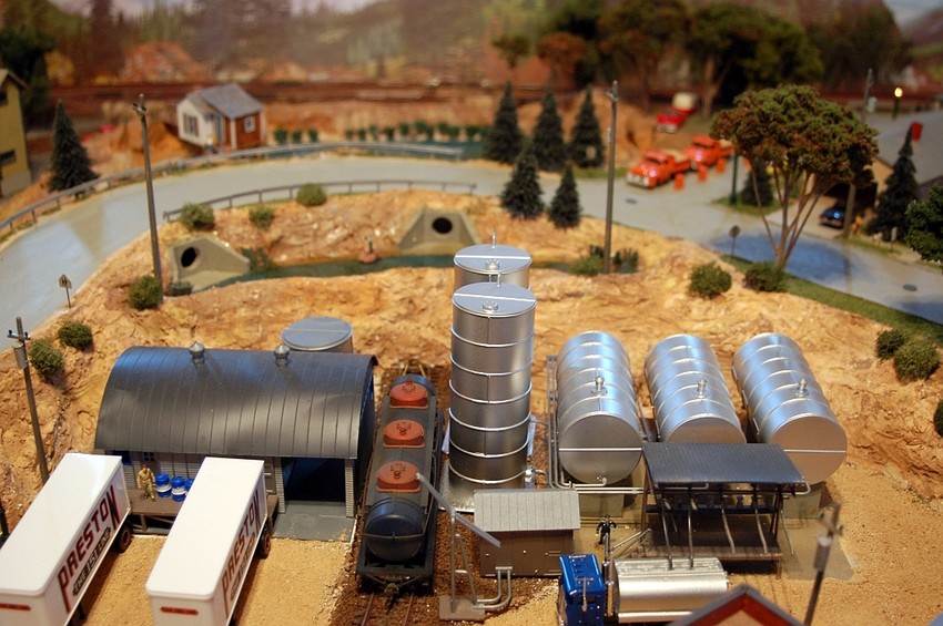 Photo of Great Northern Railroad HO Scale Layout - Image No. 22