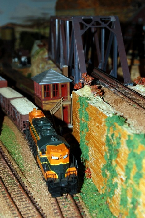 Photo of Great Northern Railroad HO Scale Layout - Image No. 45