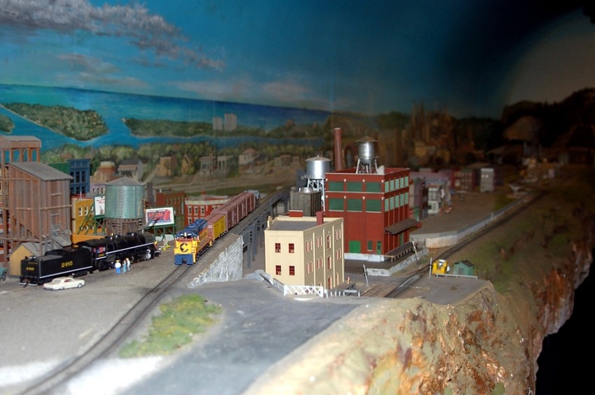 Photo of Cypress Gardens HO Scale Layout - Image No. 15