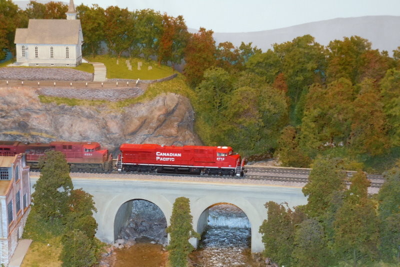 Photo of Canadian Pacific in HO scale