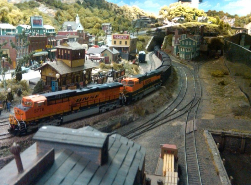 Bnsf Toy Train