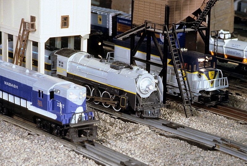 Photo of Locomotive  Servicing in O-Gauge