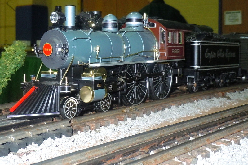 Photo of Locomotive 999 in O Gauge