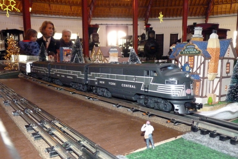 Photo of New York Central in O- Gauge