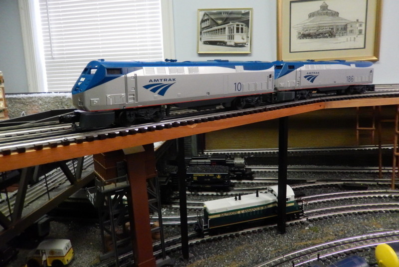 Photo of Amtrak Genesis in O-Gauge