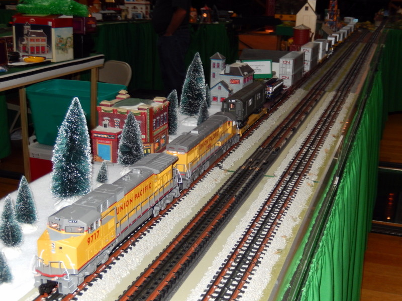Photo of Union Pacific Inter-Modal in O-Gauge