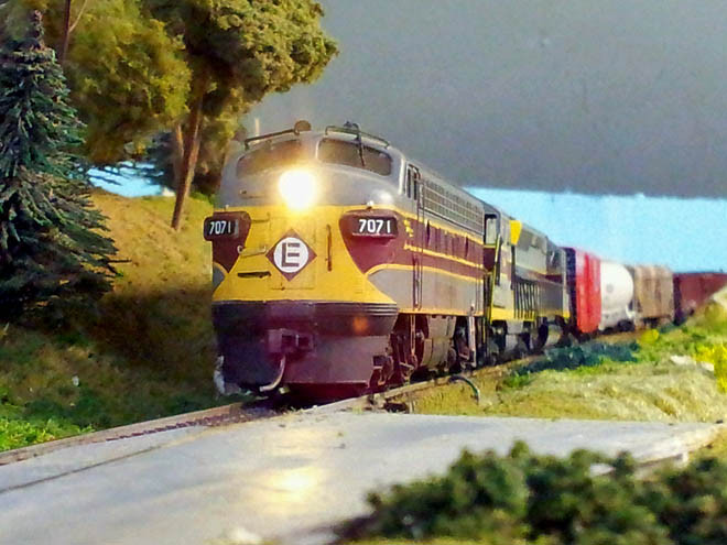 Photo of Erie lackawanna symbol freight