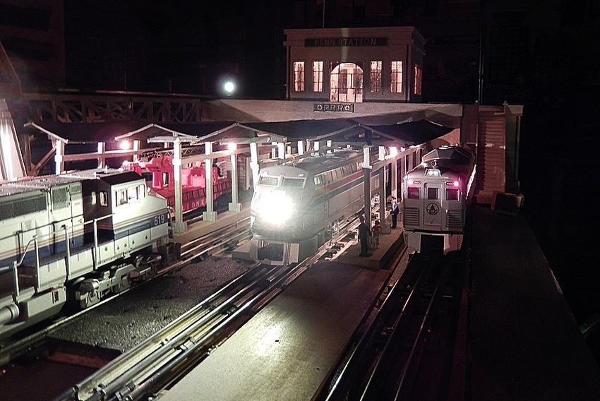 Photo of Night at the Station in O Gauge